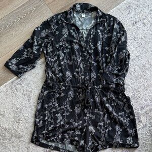 Old Navy Black Floral Button Front Short Romper